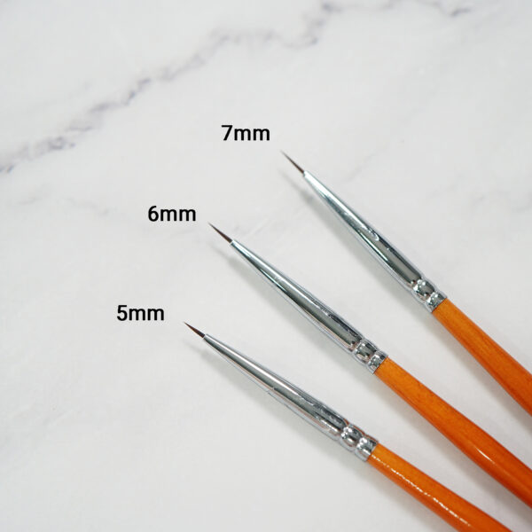 Detail & liner brushes