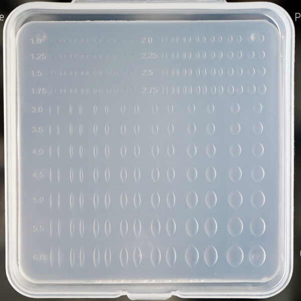 Pupil molds